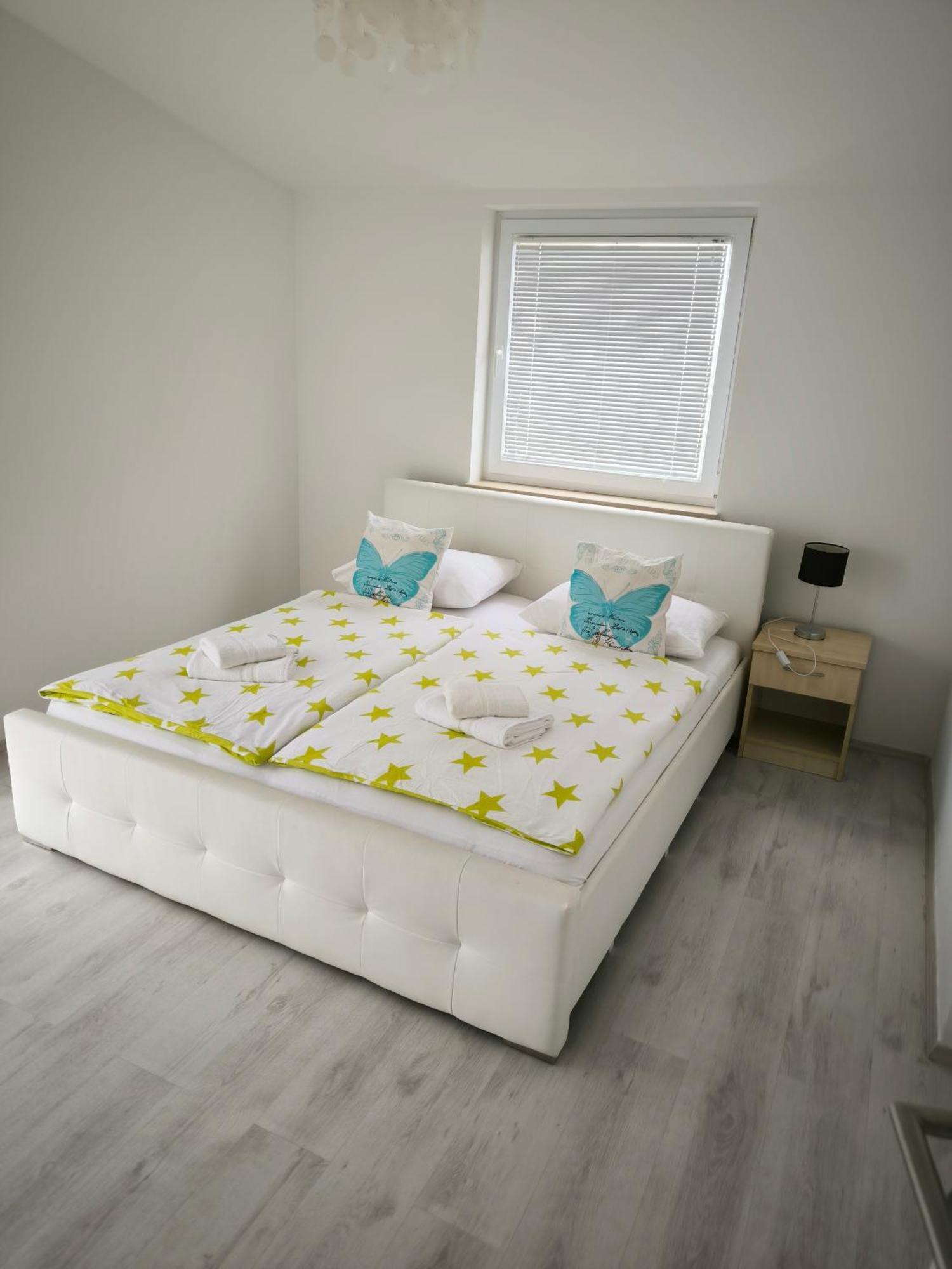 Rooms & Apartments Ana 2 Zadar Extérieur photo
