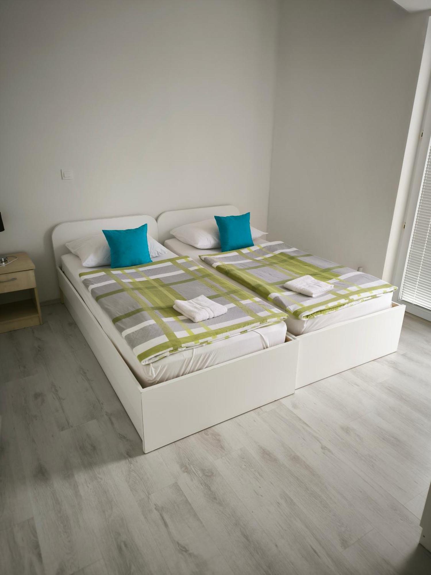 Rooms & Apartments Ana 2 Zadar Extérieur photo
