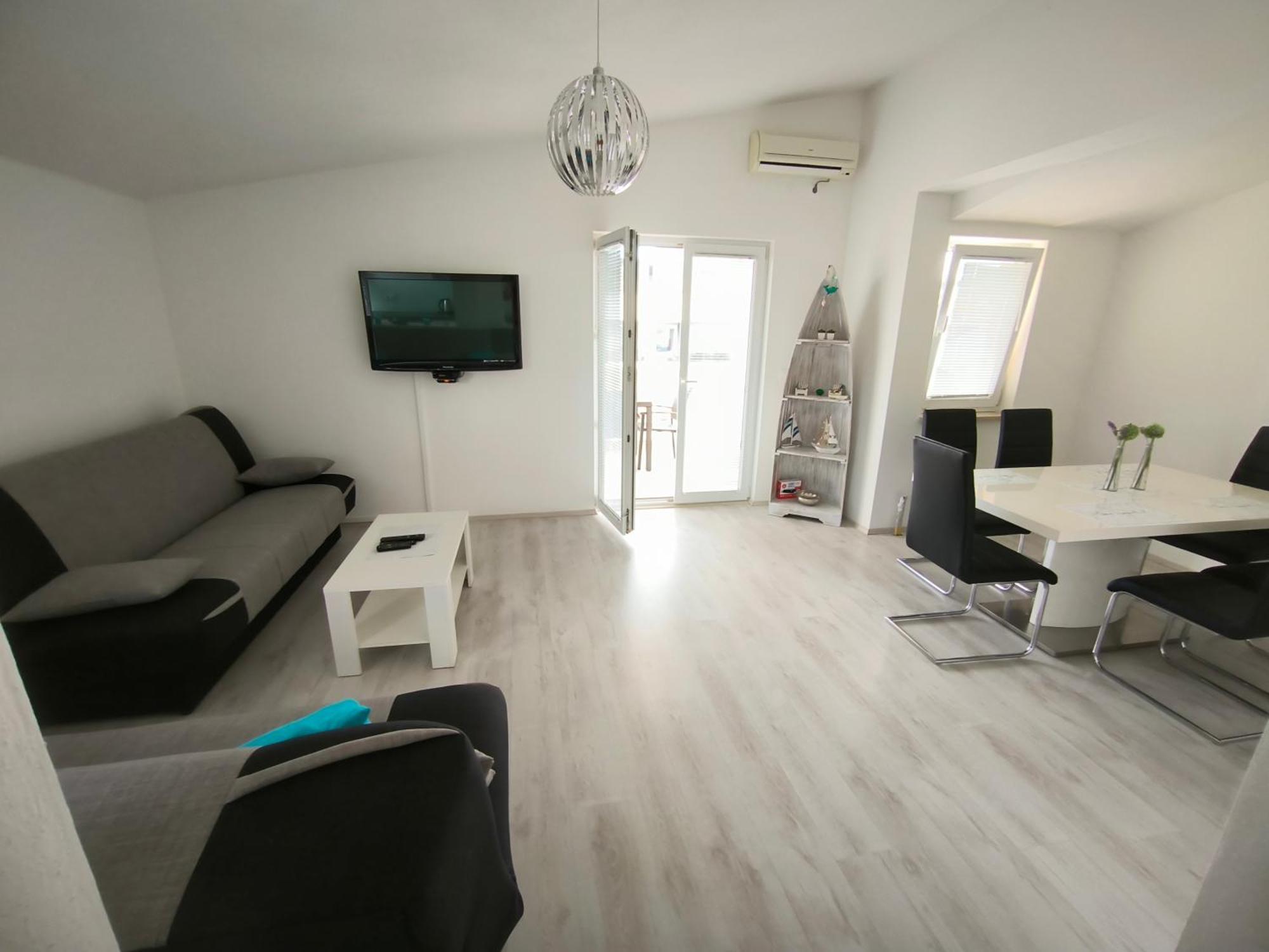 Rooms & Apartments Ana 2 Zadar Extérieur photo